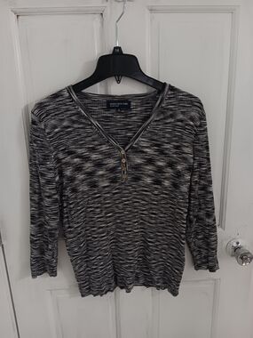 Jones New York Black & White Marled Henley Pullover